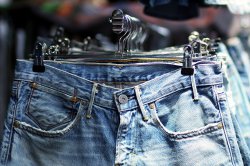 - 70% sur les jeans